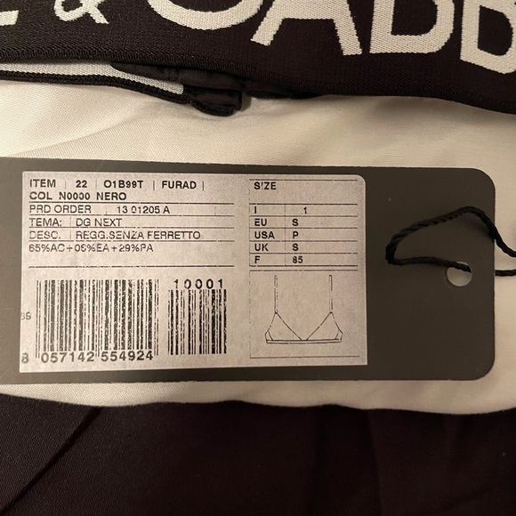 Dolce & Gabana, bralette & stockings. - Picture 4 of 5